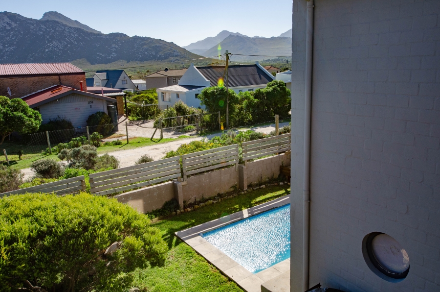4 Bedroom Property for Sale in Pringle Bay Western Cape